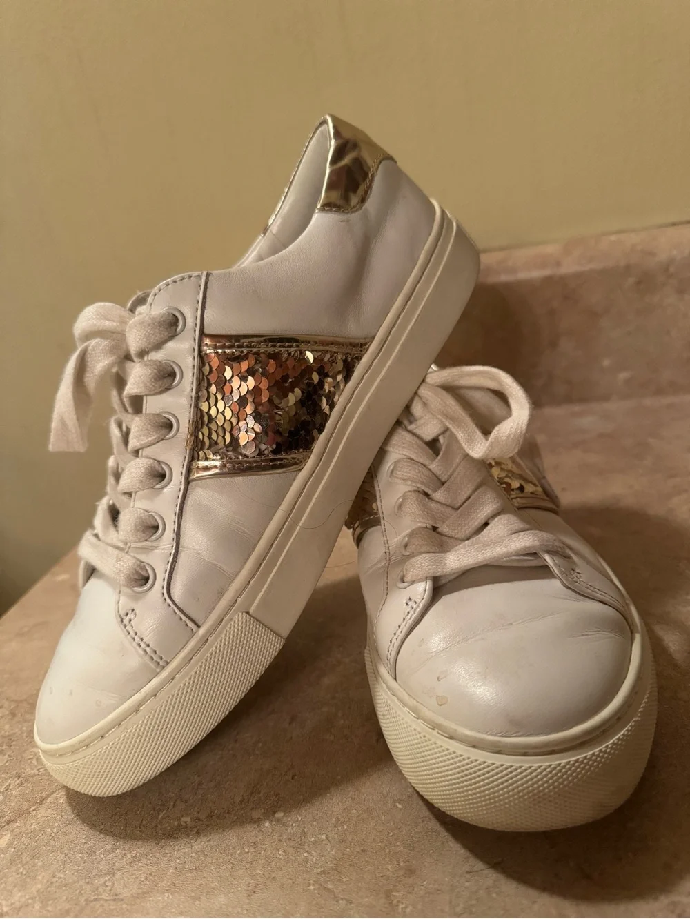Tory Burch Carter White Leather Gold Sequin Sneakers Size 6.5